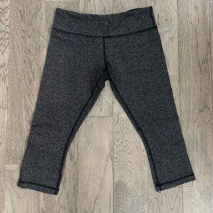 Lulu Lemon Cropped Leggings Size 10